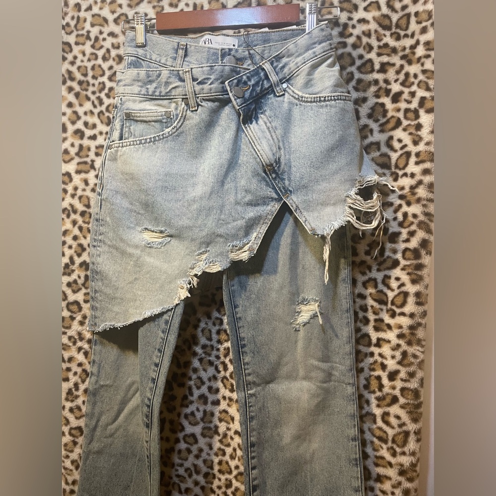 Zara Blue Patchwork Straight Leg Jeans
NWT